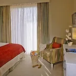 The Residences 5* Βιλαμούρα