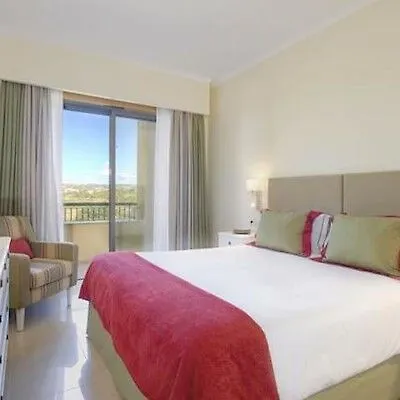 Hotel The Residences