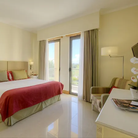 The Residences 5*