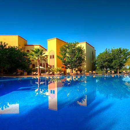 The Residences מלון 5*