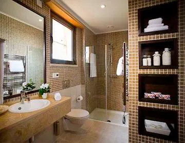 The Residences Отель 5*