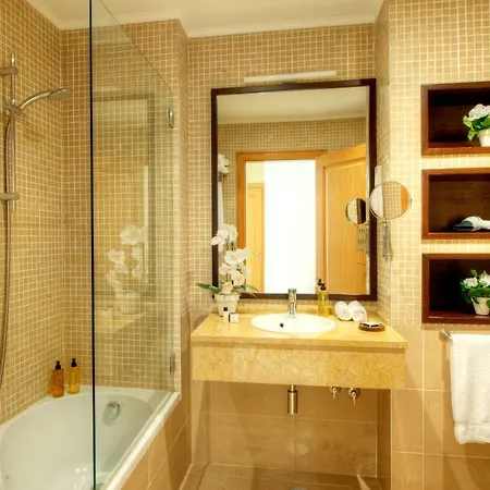 The Residences Отель Виламура