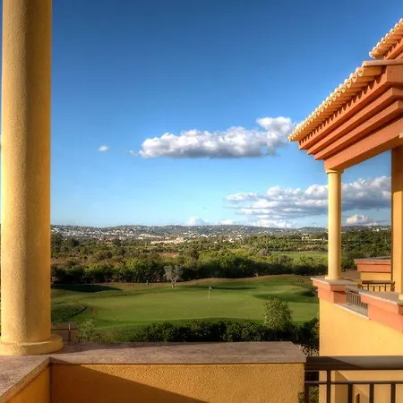 Отель The Residences