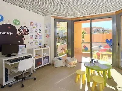 酒店 The Residences