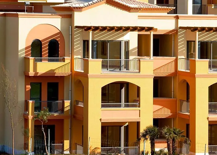 酒店 The Residences 5*