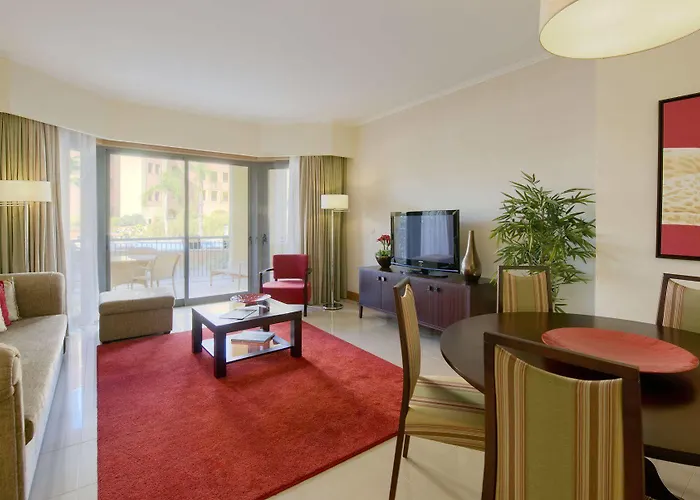 Hotel The Residences
